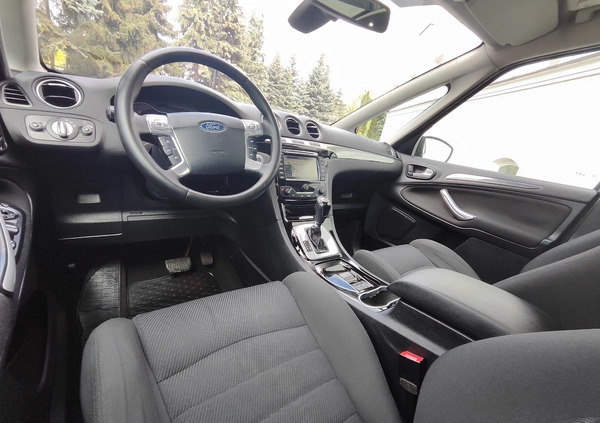 Ford S-Max cena 29900 przebieg: 215362, rok produkcji 2011 z Swarzędz małe 529